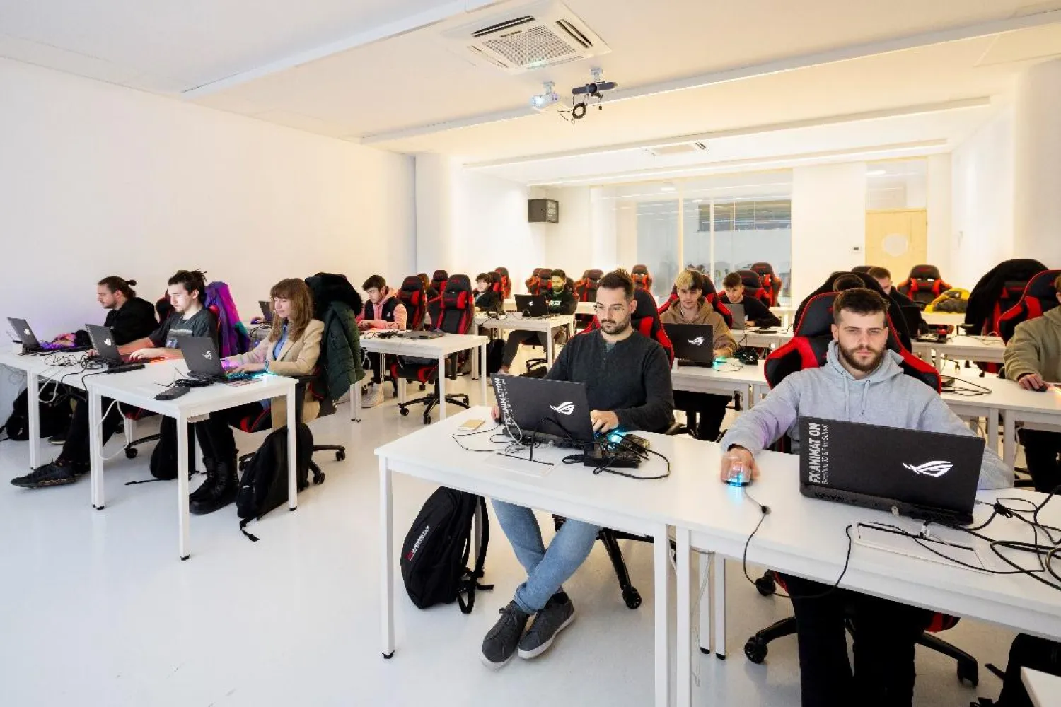 ¿Quieres aprender guion en la escuela de cine de Barcelona?